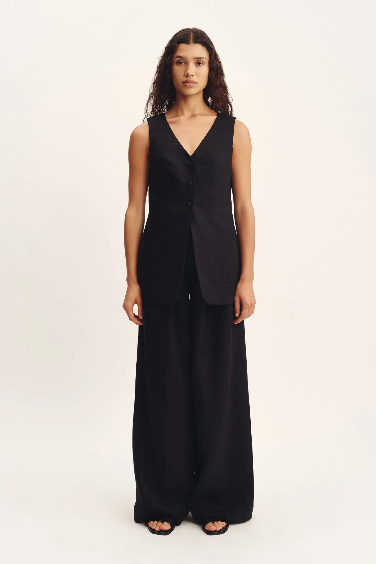 LORENZO TAILORED VEST - BLACK